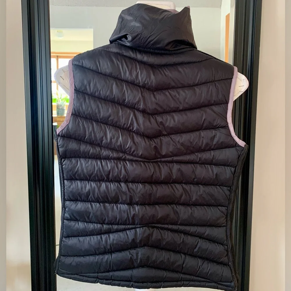 Love Me Now Lilac & Black Reversible Puffer Vest - Picture 5 of 5
